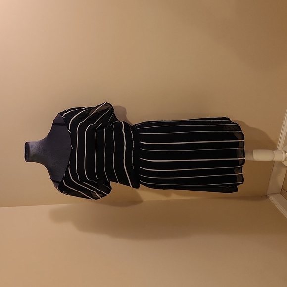 Strip sheer dress - Picture 1 of 6